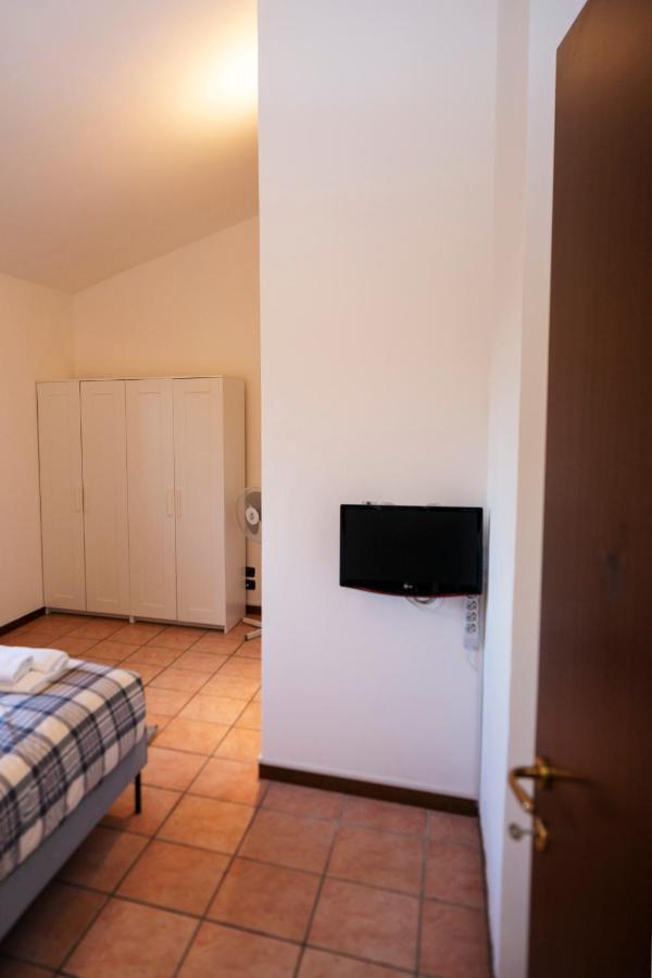 Residence San Raffaele 1 Milan Exterior photo